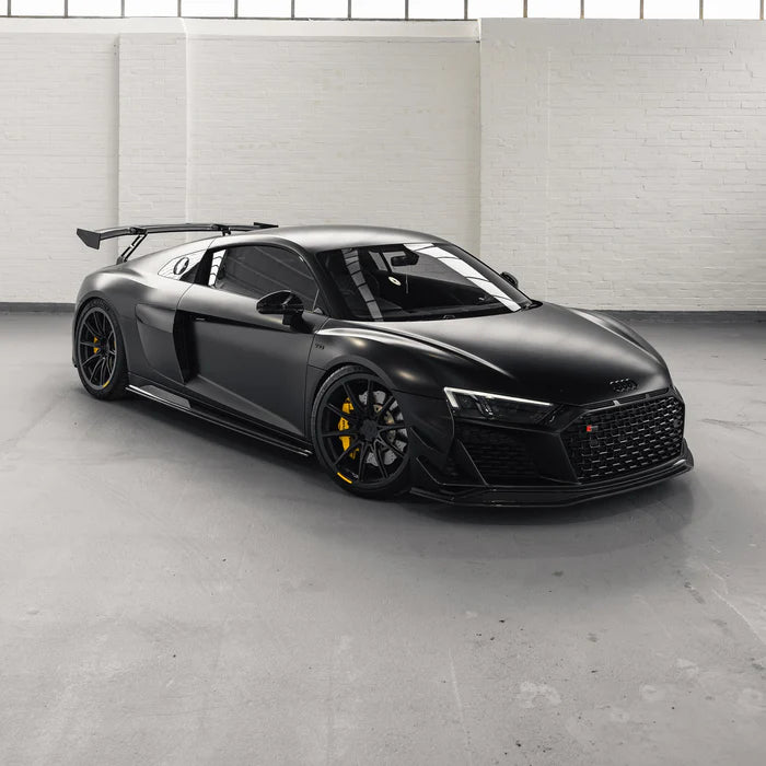 Audi R8 4S Facelift Pre-Preg Carbon Fibre Side Skirts by TRE